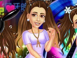 Ariana Grande World Tour Dress Up Game